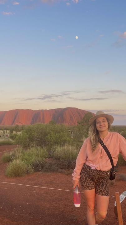 Uluru hike